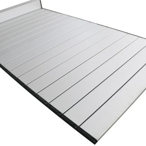 Taitettava pöytä 291×54 cm, harmaa alumiininen pinta, näkymä ylhäältä päin, rullattava rakenne