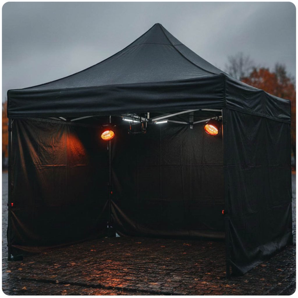 Pop up teltta lisävarusteilla