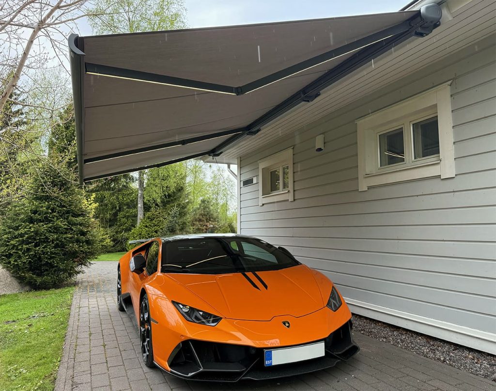 lamborghini ja terassimarkiisi